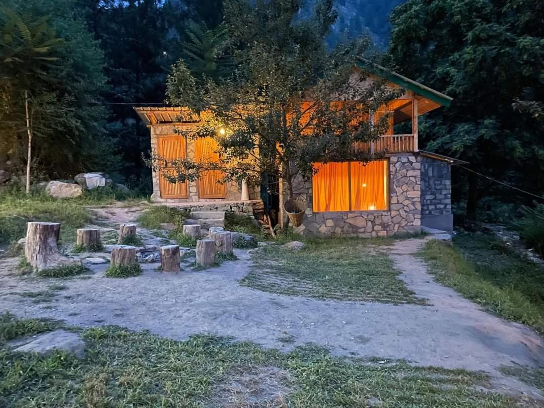 Moksha By The River,Jibhi Exterior photo